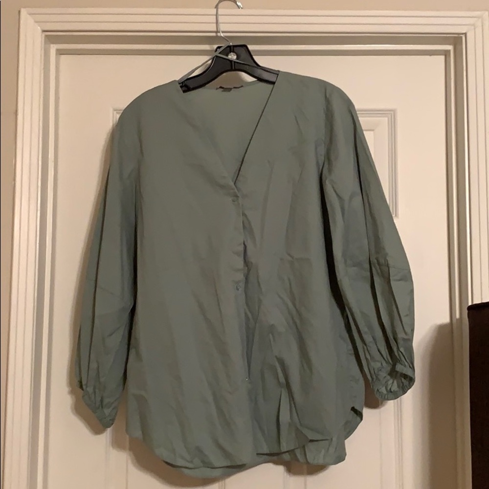 Cos balloon sleeve v neck top